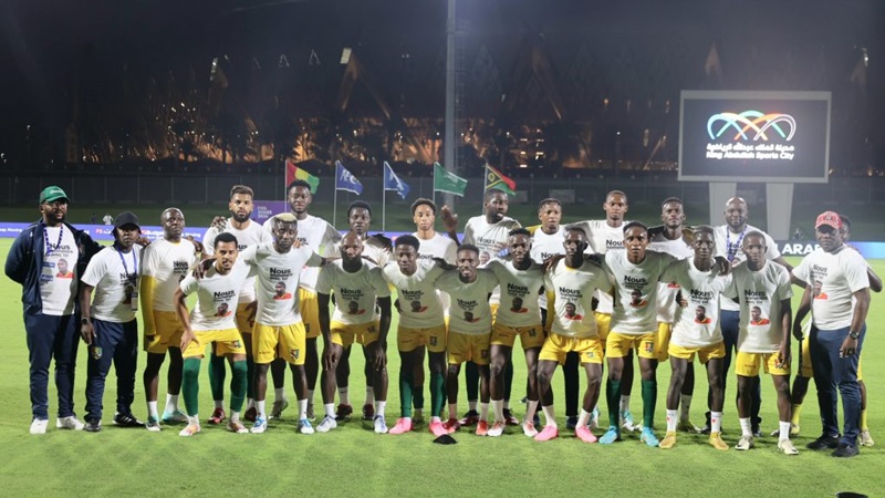 Le grand hommage au Syli National envers Mouctar Diakhaby aux FIFA Series en Arabie Saoudite