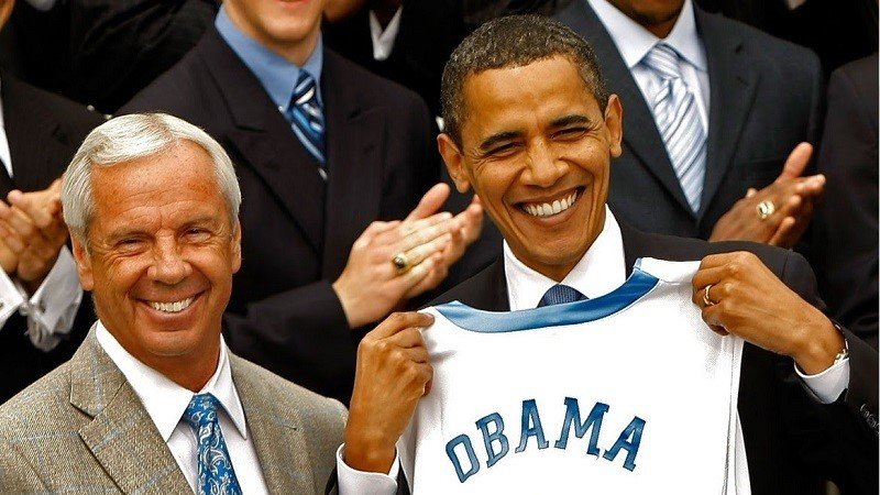 Barack Obama : son maillot de basket à 120.000 dollars