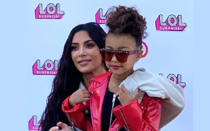 North West et Kim Kardashian au "L.O.L. Surprise Fashion Show"