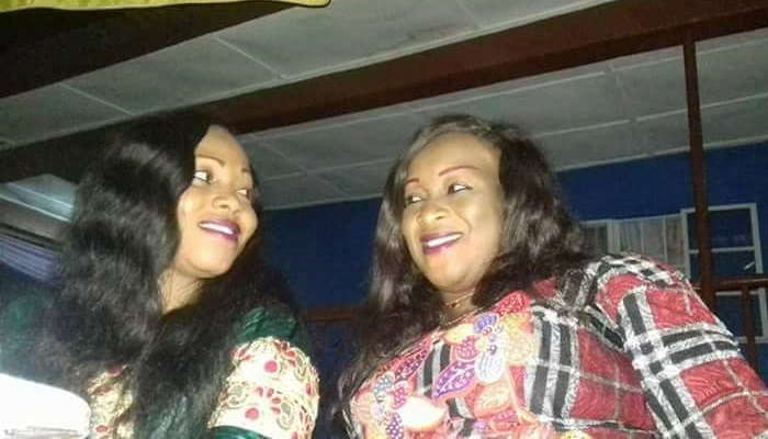 Le duo Pongui M’baye alias Mama Ambiance et Maimouna Seck alias Sonna de la troupe Djouri Diama
