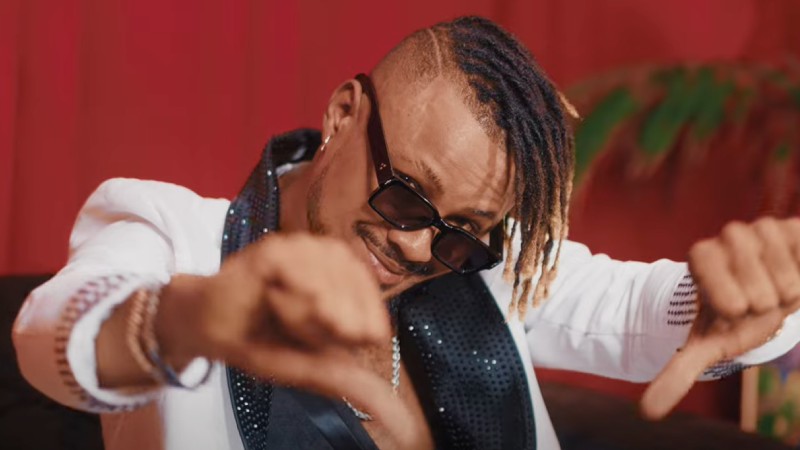 Capture d&#039;écran du clip &quot;Awama N’tanankhon ma&quot;