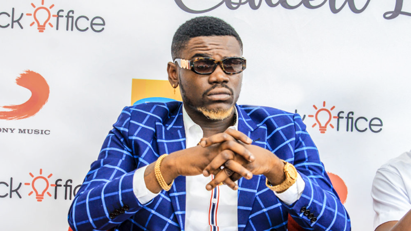 Ariel Sheney à Conakry : le spectacle rebaptisé ‘’concert de la paix’’ 