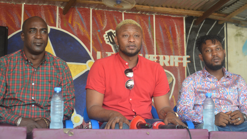 ‘Urban Podha’ des concerts hebdomadaires initiés par la G4Life Music en partenariat avec le centre culturel guinéen ‘Le Shérif’. 