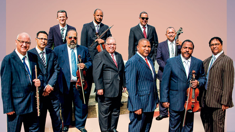 Le groupe Orquesta Aragon et Oualas reviennent en Guinée pour illuminer la fête de fin d’année !
