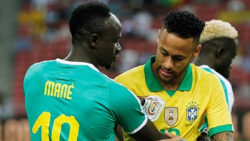 Le PSG et le Real Madrid se déchirent pour Sadio Mané, si Neymar rentre au Barça !