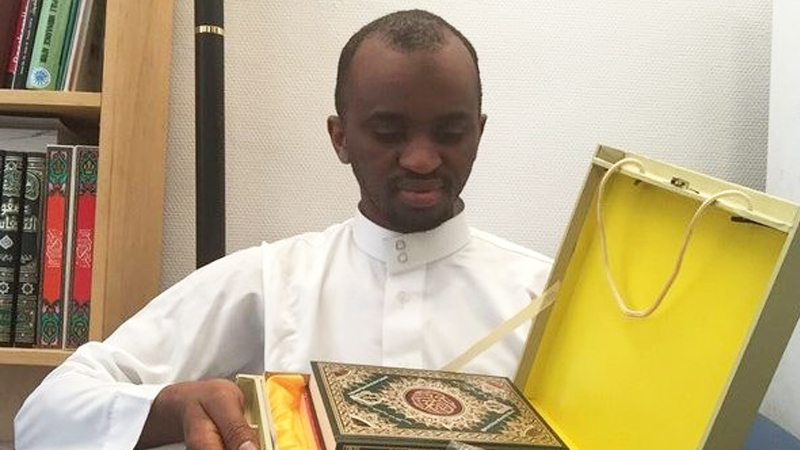 Alpha Amadou Bhouria Diallo, Guinéen, numérise le Coran entier en Poular