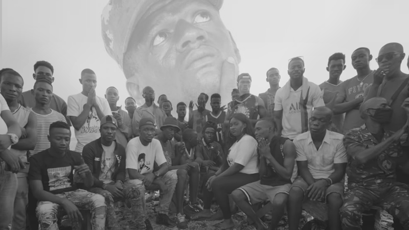 Clip : Des rappeurs de la nouvelle génération, unis pour un "Hommage à Navigator"