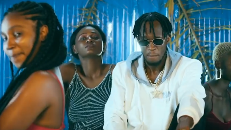 Découvrez "Wowlelan", le nouveau clip de Saifond Balde (teaser)