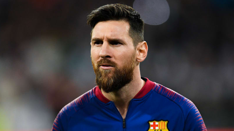 La FIFA réagit à l'annonce du départ de Messi !