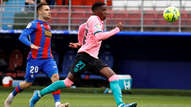 FC Barcelone : le feuilleton Ilaix Moriba touche à sa fin !